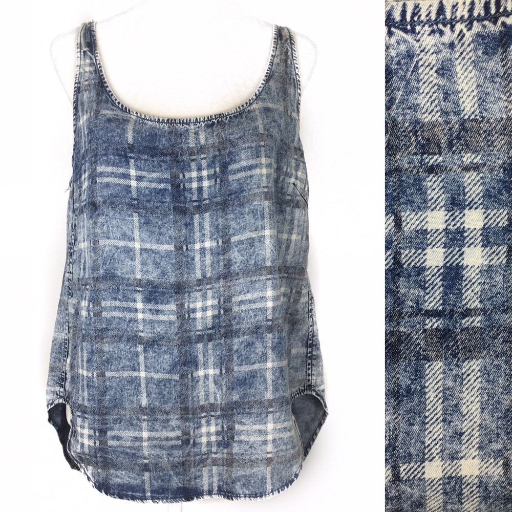 Velvet Heart Blue Plaid Hi-Low Hem Tank